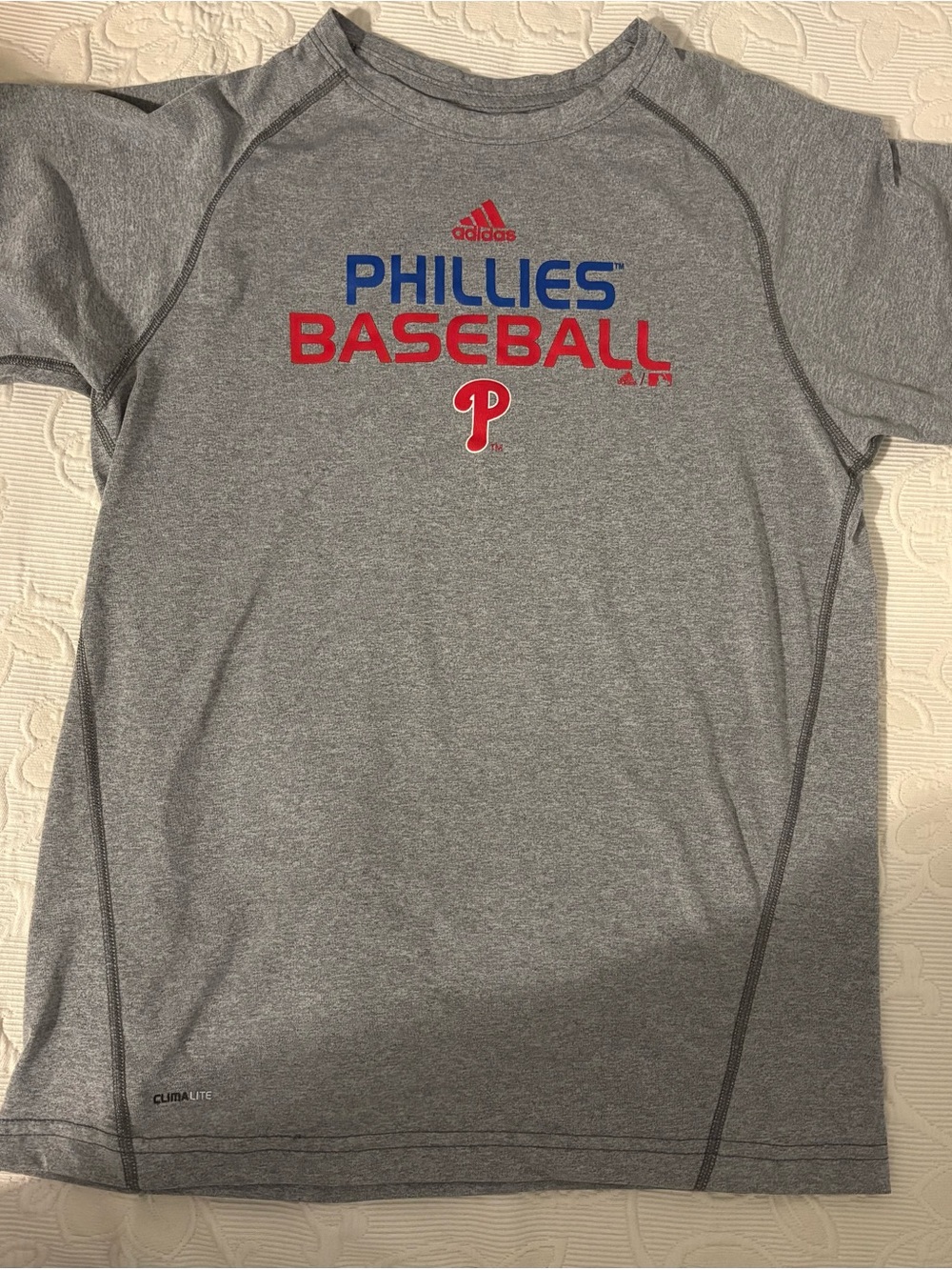 Philadelphia Phillies Baseball Adidas Yourh Large Shirt Climalite